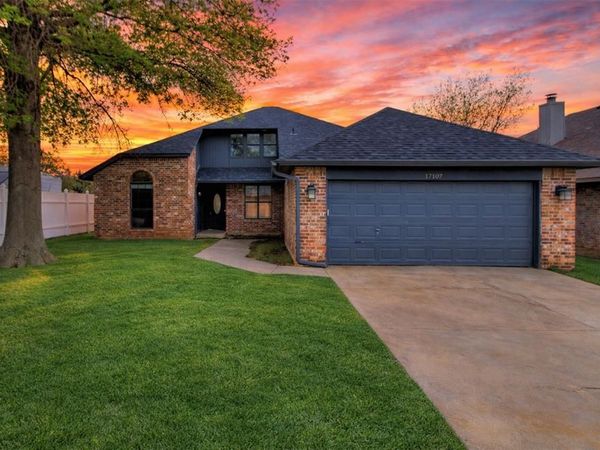 17107 Sunny Hollow Road, Edmond, OK 73012