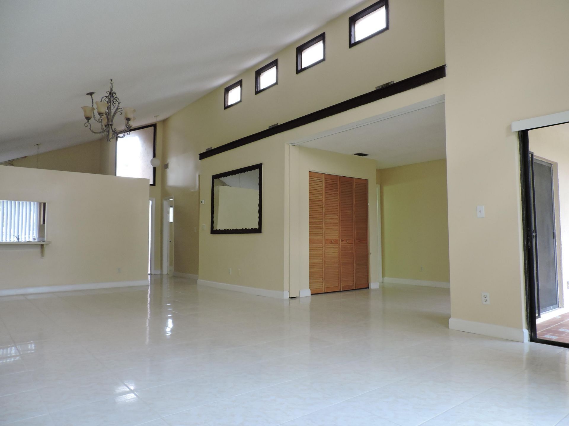166 Sparrow Drive, Unit 2b, Royal Palm Beach, FL 33411 Photo