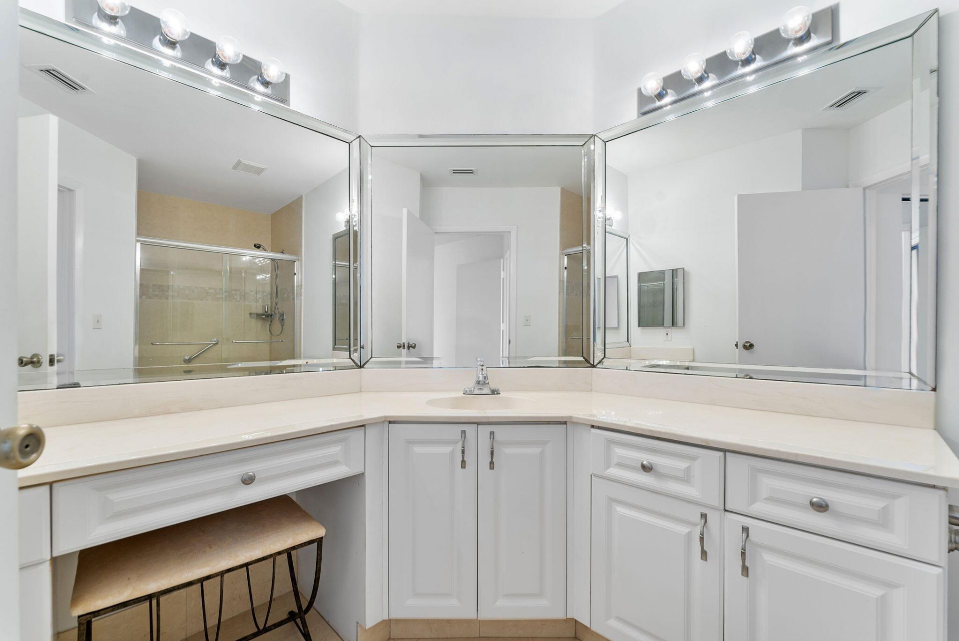 4400 NW 30th Street, Unit 328, Coconut Creek, FL 33066 Photo