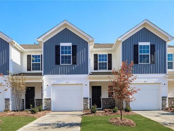 216 Plumtree Court , King, NC 27021