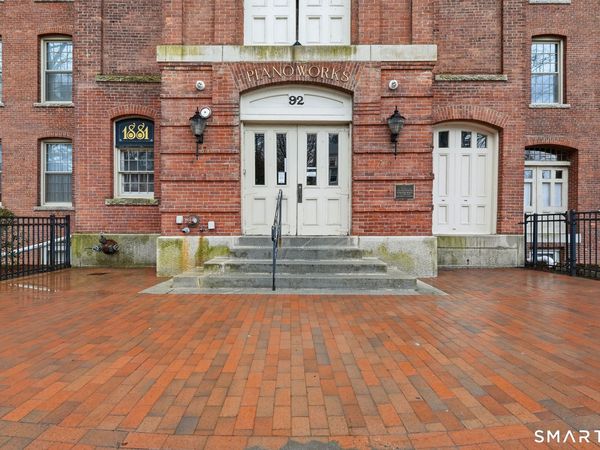 92 Main, Unit 206, Deep River, CT 06417