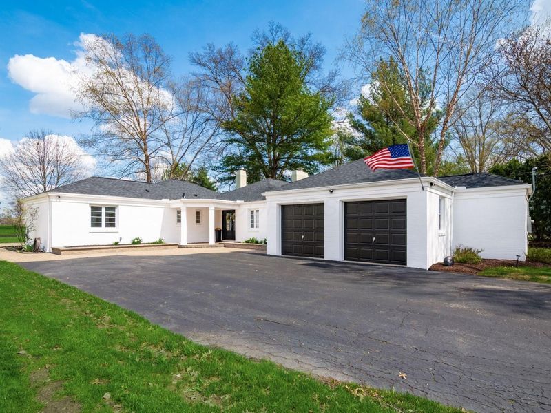 328 Fairway Circle, Whitehall, OH 43213 Photo 3