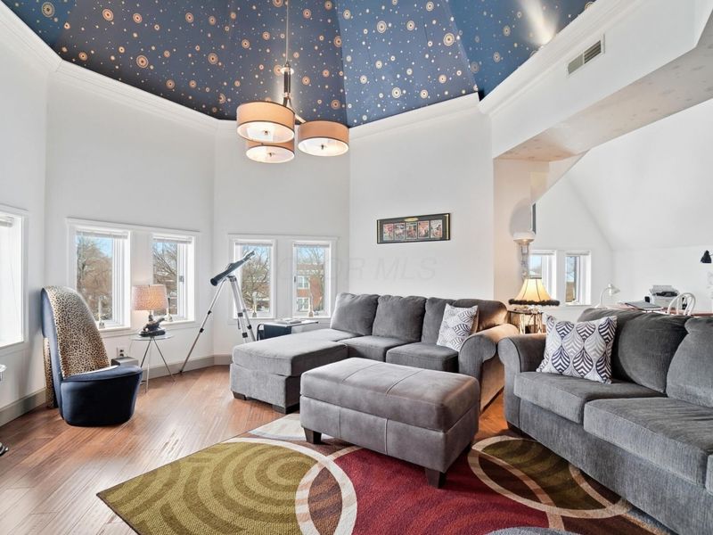 875 E Broad Street, Columbus, OH 43205 Photo 104