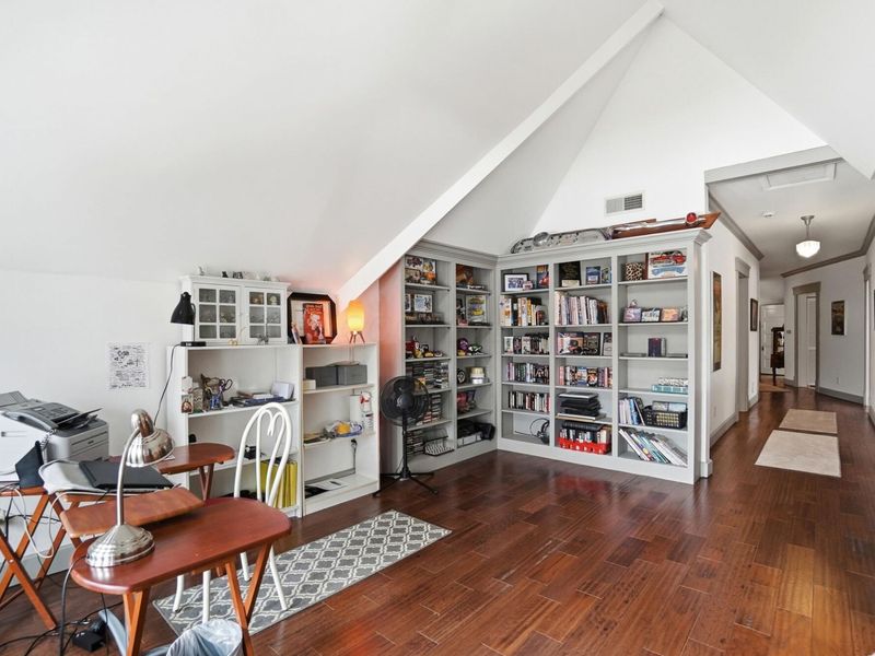 875 E Broad Street, Columbus, OH 43205 Photo 111