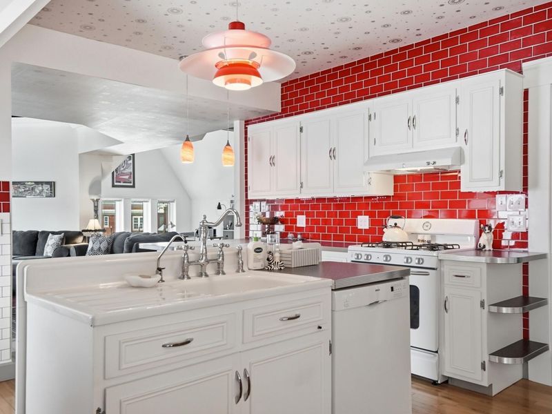 875 E Broad Street, Columbus, OH 43205 Photo 114