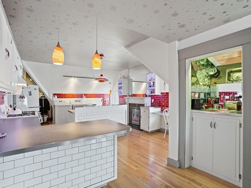 875 E Broad Street, Columbus, OH 43205 Photo 117