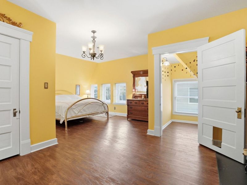 875 E Broad Street, Columbus, OH 43205 Photo 122