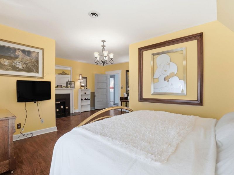 875 E Broad Street, Columbus, OH 43205 Photo 128