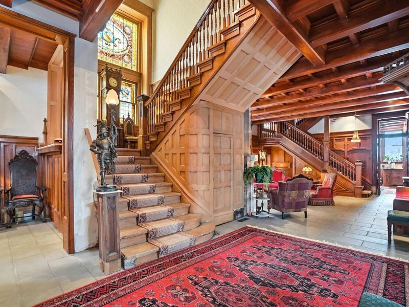 875 E Broad Street, Columbus, OH 43205 Photo 13