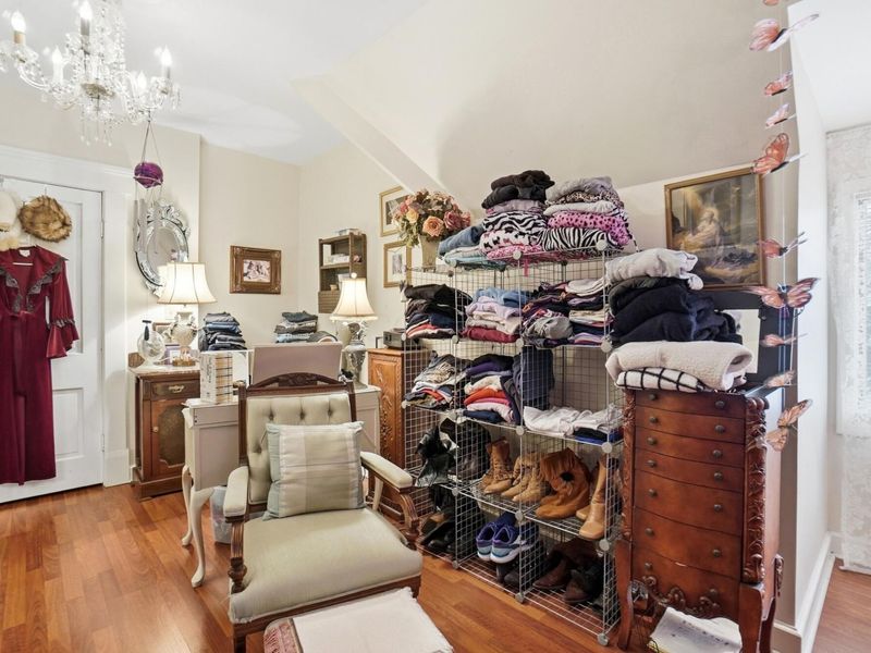 875 E Broad Street, Columbus, OH 43205 Photo 133