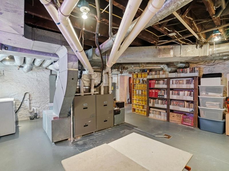 875 E Broad Street, Columbus, OH 43205 Photo 145