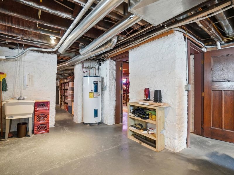 875 E Broad Street, Columbus, OH 43205 Photo 149