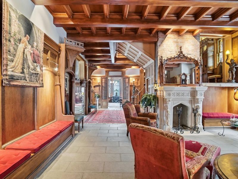 875 E Broad Street, Columbus, OH 43205 Photo 15