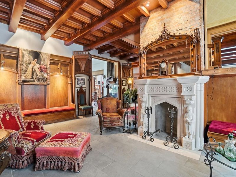 875 E Broad Street, Columbus, OH 43205 Photo 19