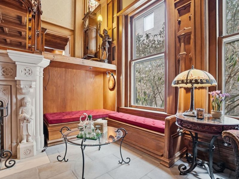 875 E Broad Street, Columbus, OH 43205 Photo 21