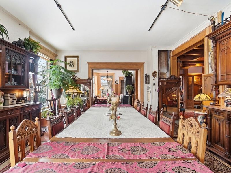 875 E Broad Street, Columbus, OH 43205 Photo 25