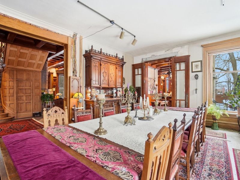 875 E Broad Street, Columbus, OH 43205 Photo 27