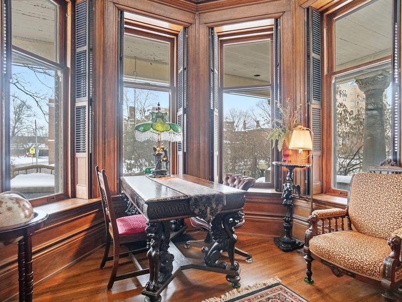 875 E Broad Street, Columbus, OH 43205 Photo 39