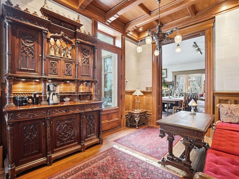 875 E Broad Street, Columbus, OH 43205 Photo 59