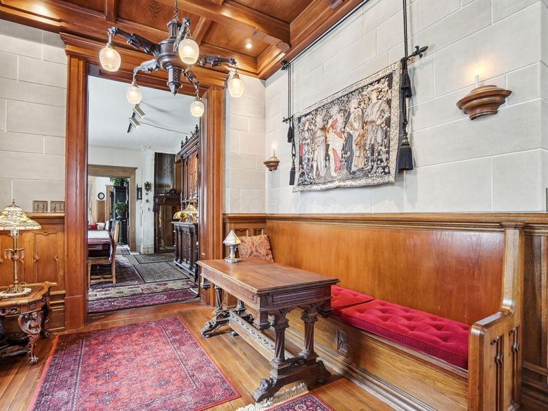 875 E Broad Street, Columbus, OH 43205 Photo 60