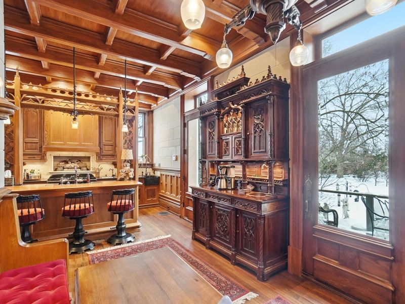 875 E Broad Street, Columbus, OH 43205 Photo 63