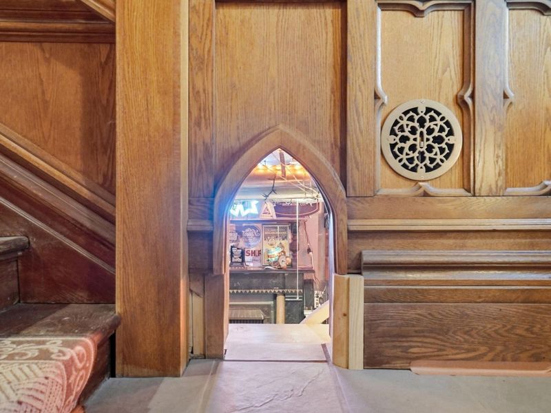 875 E Broad Street, Columbus, OH 43205 Photo 64