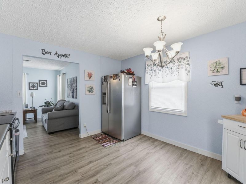 437 Madison Drive N, West Jefferson, OH 43162 Photo 13