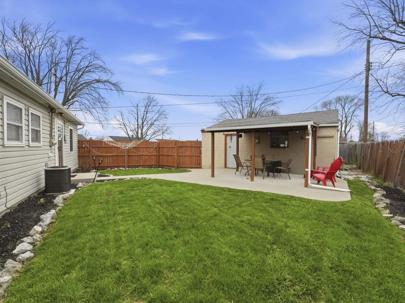 437 Madison Drive N, West Jefferson, OH 43162 Photo 23