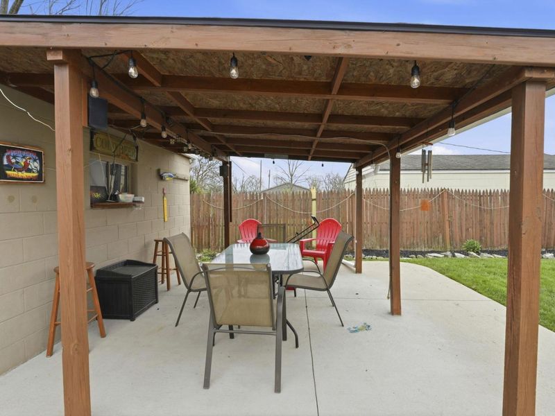 437 Madison Drive N, West Jefferson, OH 43162 Photo 24