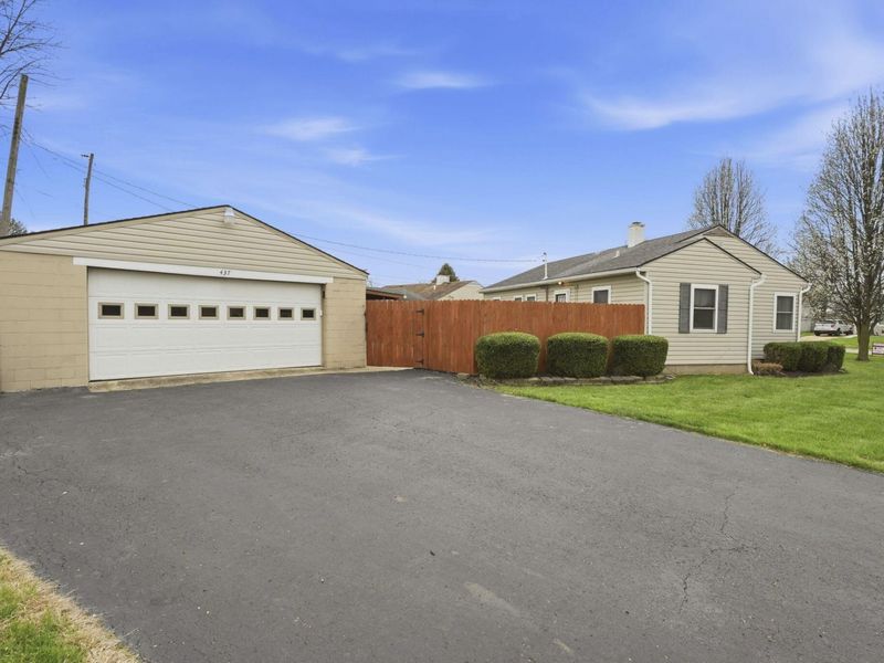 437 Madison Drive N, West Jefferson, OH 43162 Photo 26