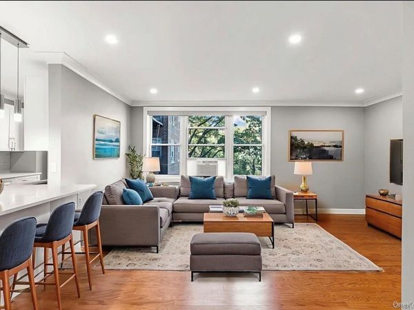 1133 Midland Avenue, Unit 2C, Bronxville, NY 10708