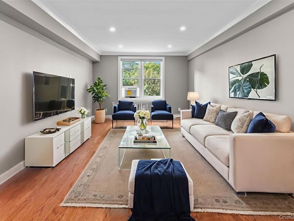 1133 Midland Avenue, Unit 6F, Bronxville, NY 10708