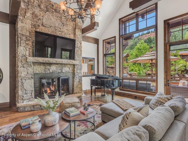 51 Thunderbowl Lane, Unit 12, Aspen, CO 81611