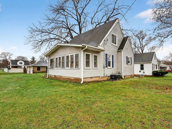 622 Townline Avenue, Beloit, WI 53511