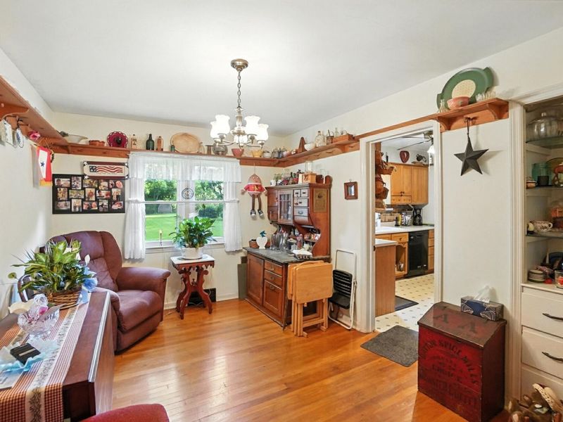 2064 Fairfield Pike, Springfield, OH 45502 Photo 10