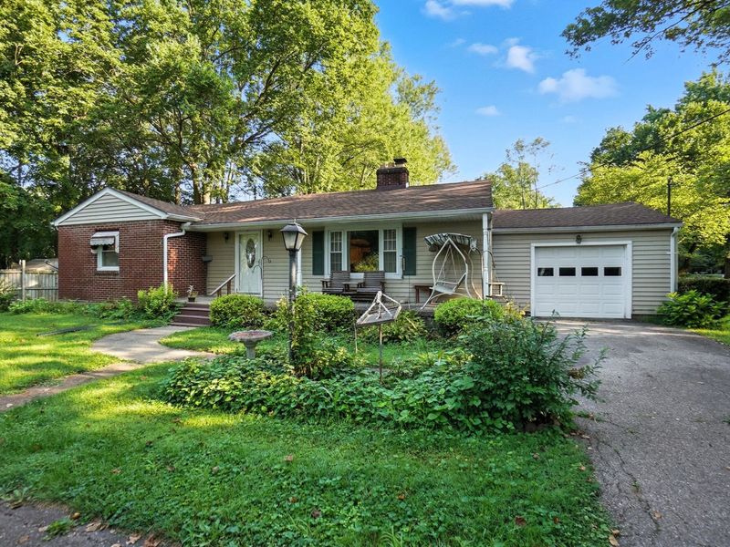 2064 Fairfield Pike, Springfield, OH 45502 Photo 2