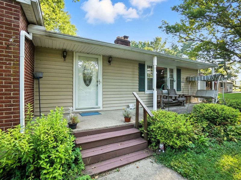 2064 Fairfield Pike, Springfield, OH 45502 Photo 5