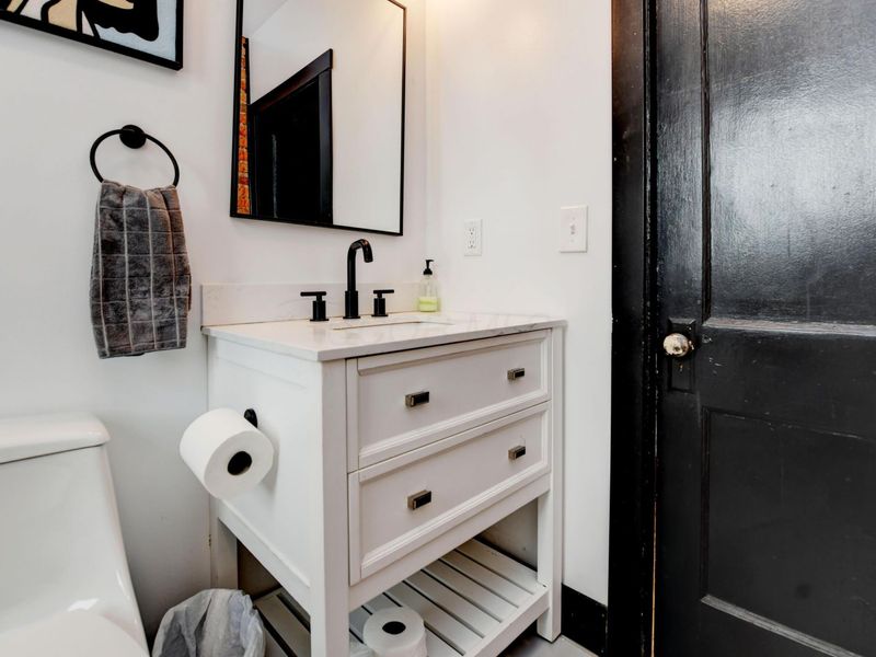 2411 N 4th Street, Columbus, OH 43202 Photo 19