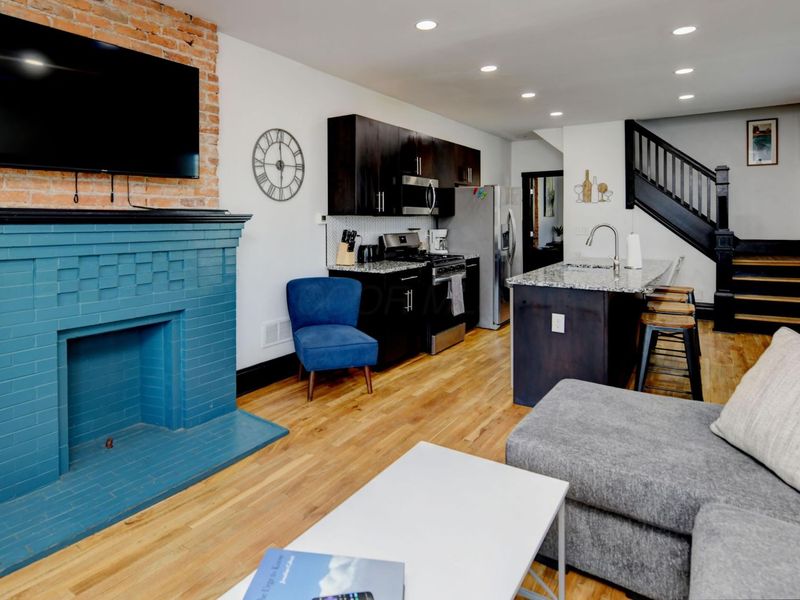 2411 N 4th Street, Columbus, OH 43202 Photo 2