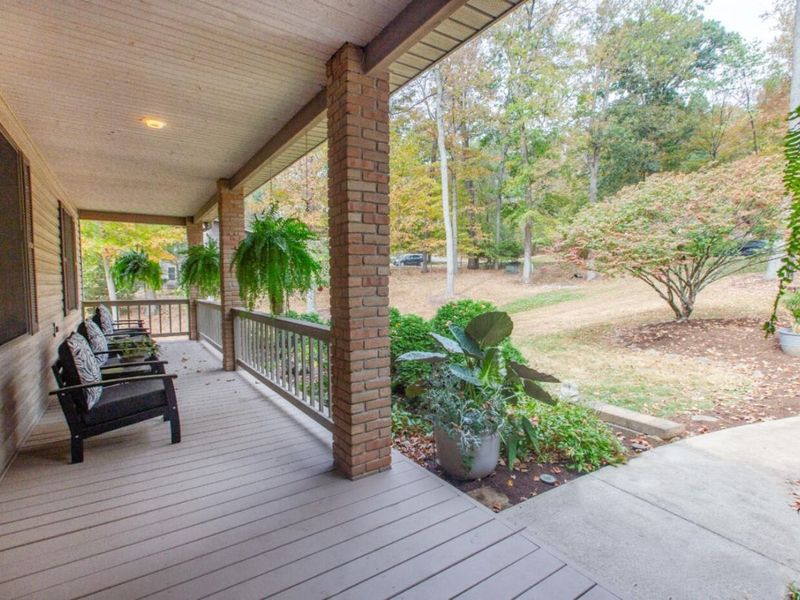 671 Courtland Drive, Howard, OH 43028 Photo 11