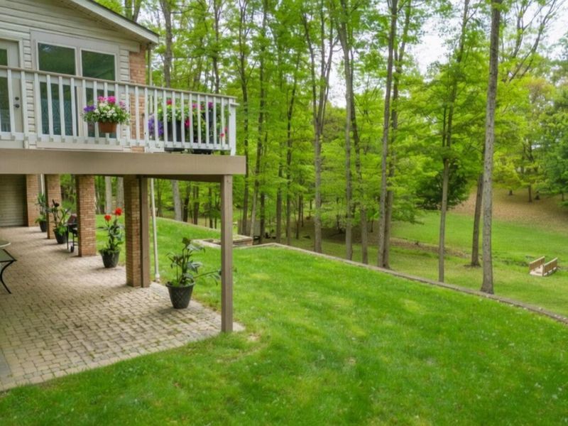 671 Courtland Drive, Howard, OH 43028 Photo 30