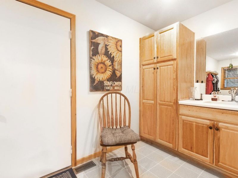 671 Courtland Drive, Howard, OH 43028 Photo 32