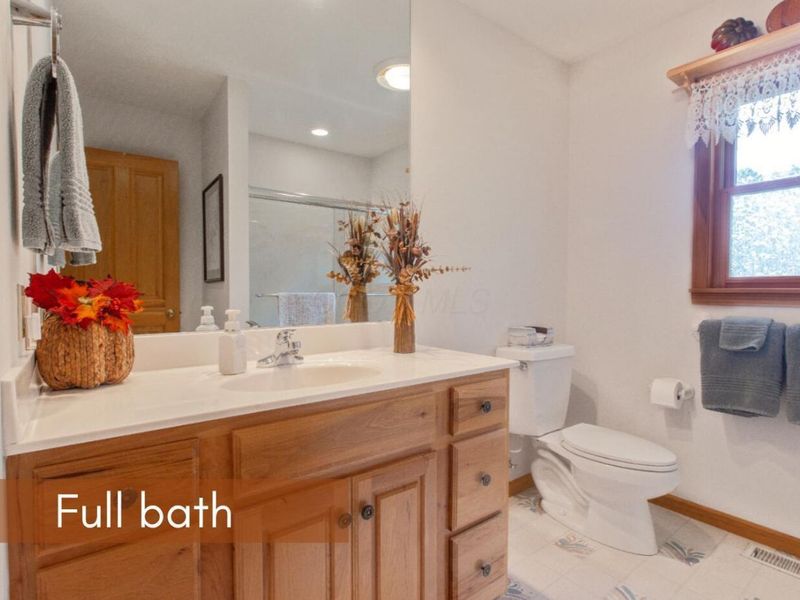 671 Courtland Drive, Howard, OH 43028 Photo 40