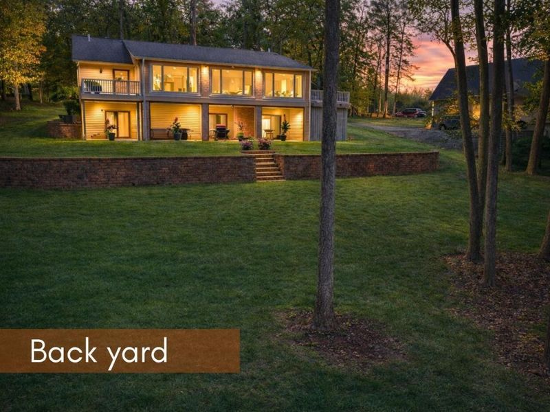 671 Courtland Drive, Howard, OH 43028 Photo 7