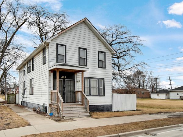 426 W 138th Street, Riverdale, IL 60827