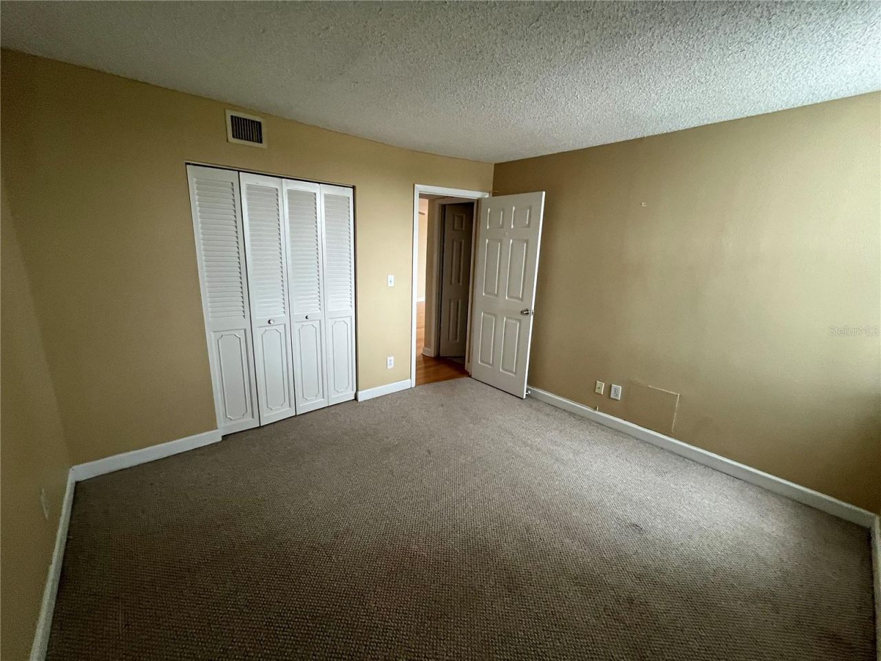 2760 Coconut Bay Ln Lane , Unit 237, Sarasota, FL 34237 Photo