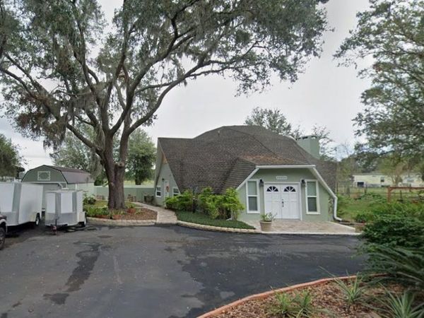 10424 LYONS AVENUE , LITHIA, FL 33547