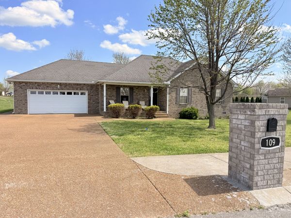 109 Beaver Creek Dr, Portland, TN 37148