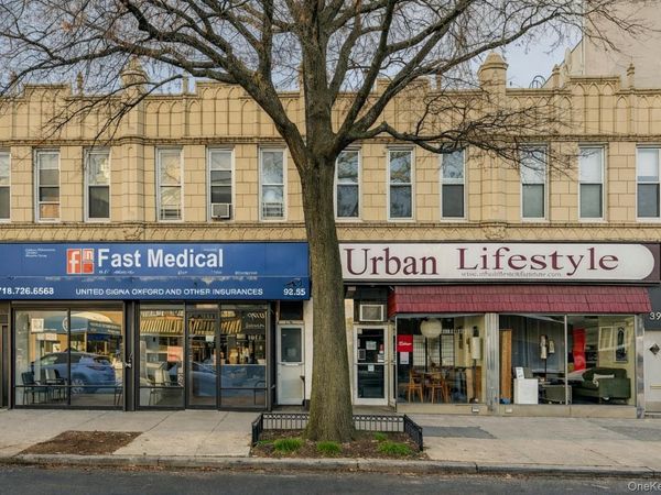 32-33/35/37/39 Steinway Street, Astoria, NY 11103