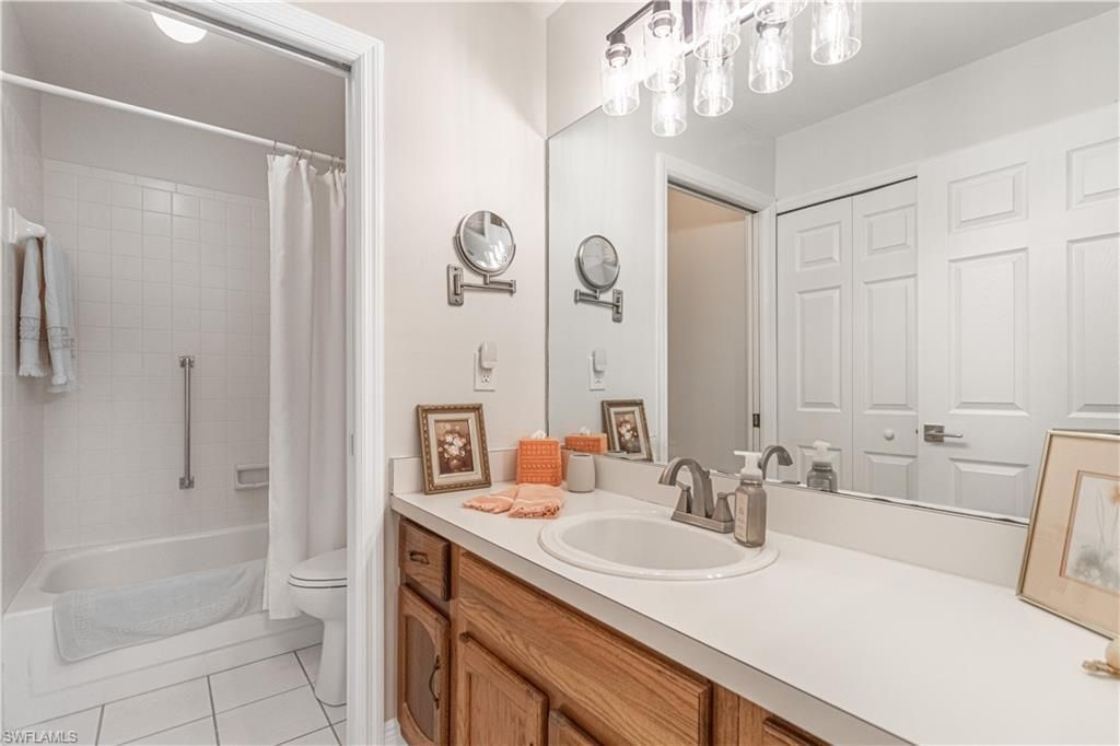 1781 Pebble Beach Dr, Unit 410, Fort Myers, FL 33907 Photo